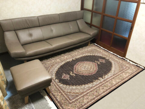 納品事例 井原市 I様邸 タブリーズ産ペルシャ絨毯 ソファ