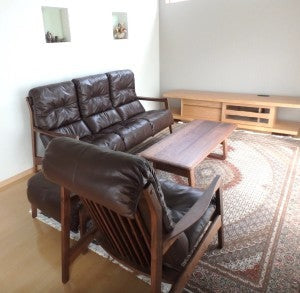 納品事例:岡山県浅口市T様邸(ソファ、テレビボード、テーブル、下駄箱、ペルシャ絨毯)