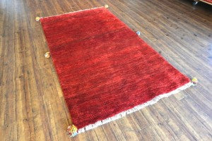 深く赤い色のギャッべ 完売です
