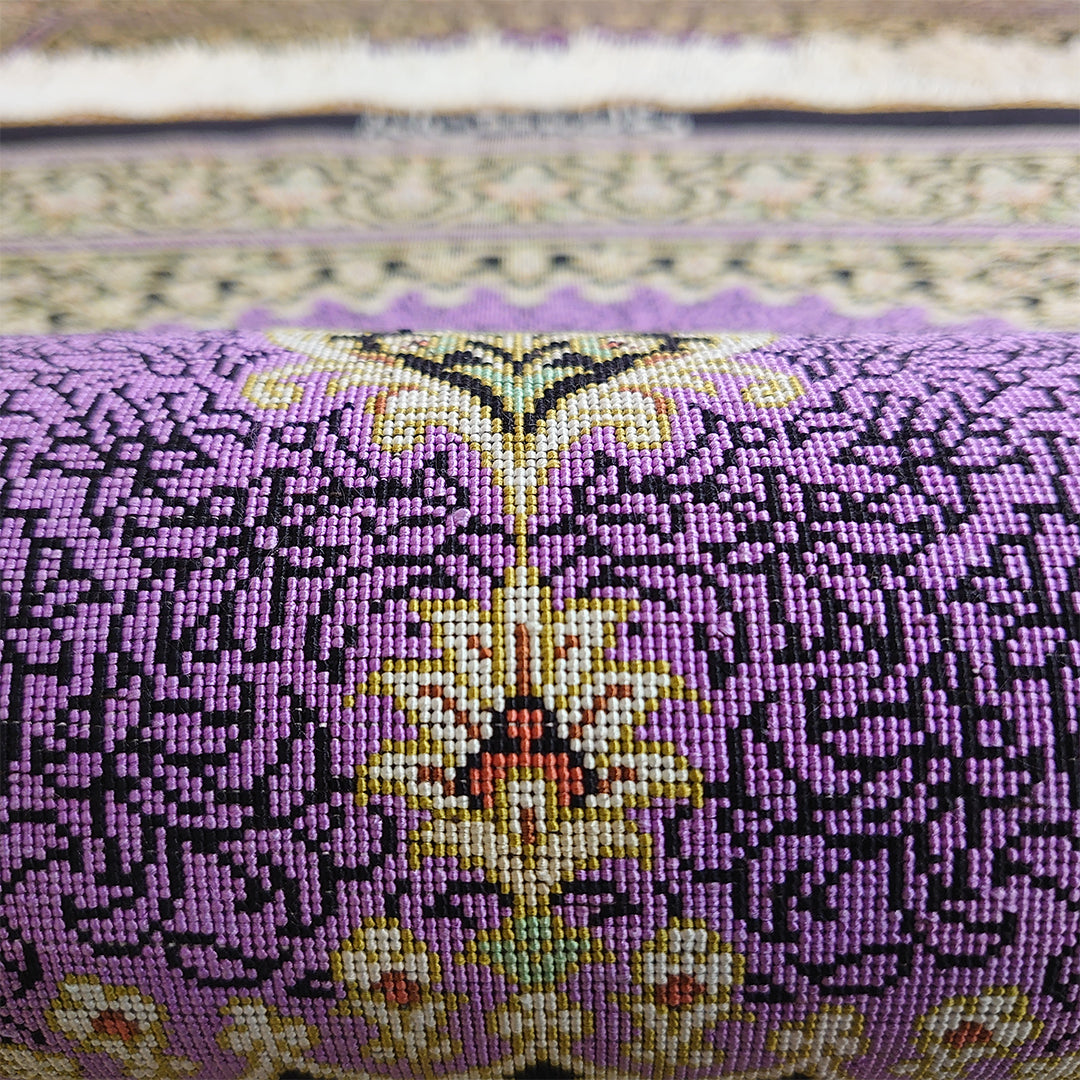 ペルシャ絨毯<br>イラン クム産 マージャニ工房<br>玄関マットサイズ 93×61