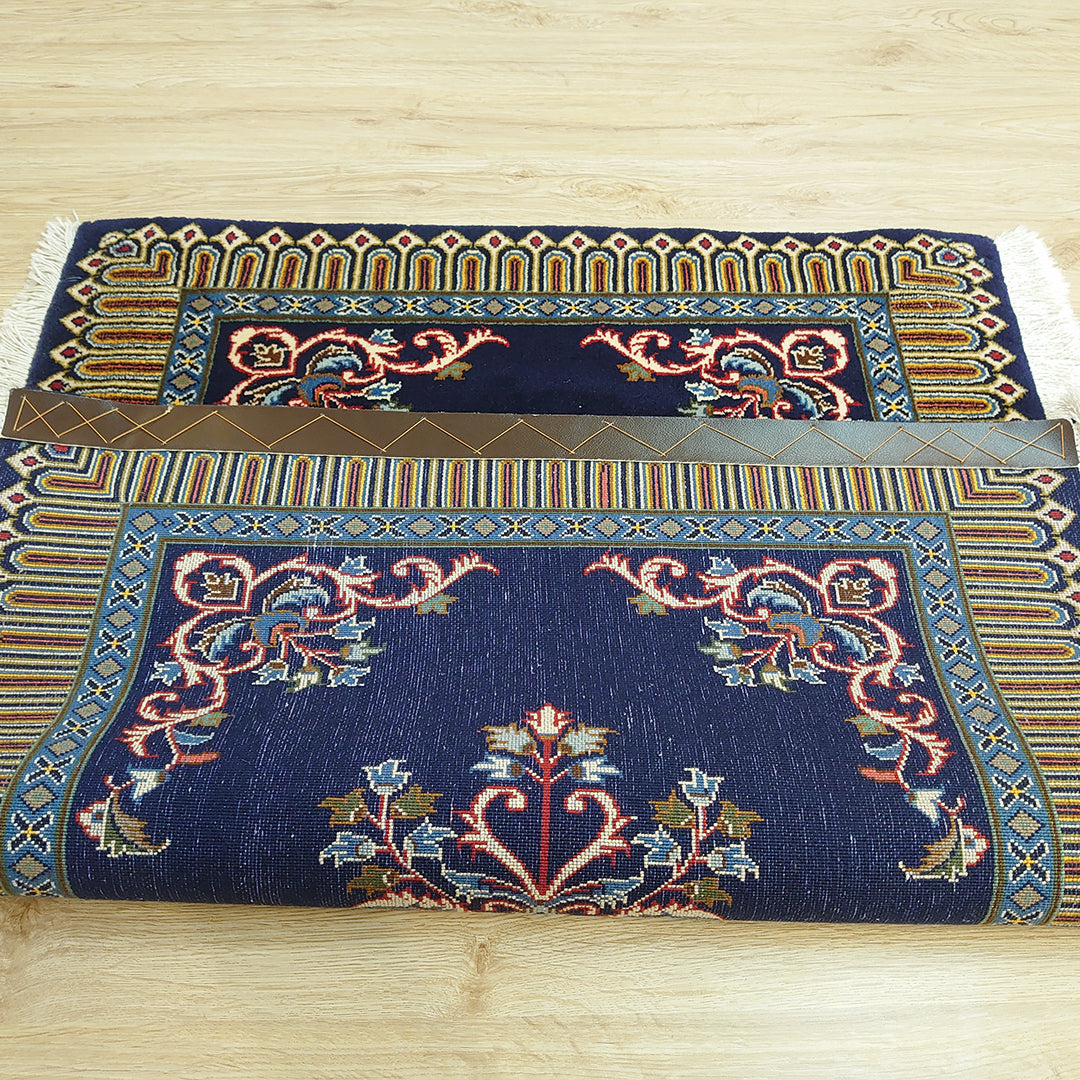 ペルシャ絨毯 イラン カシャーン産<br>玄関マットサイズ 74×95