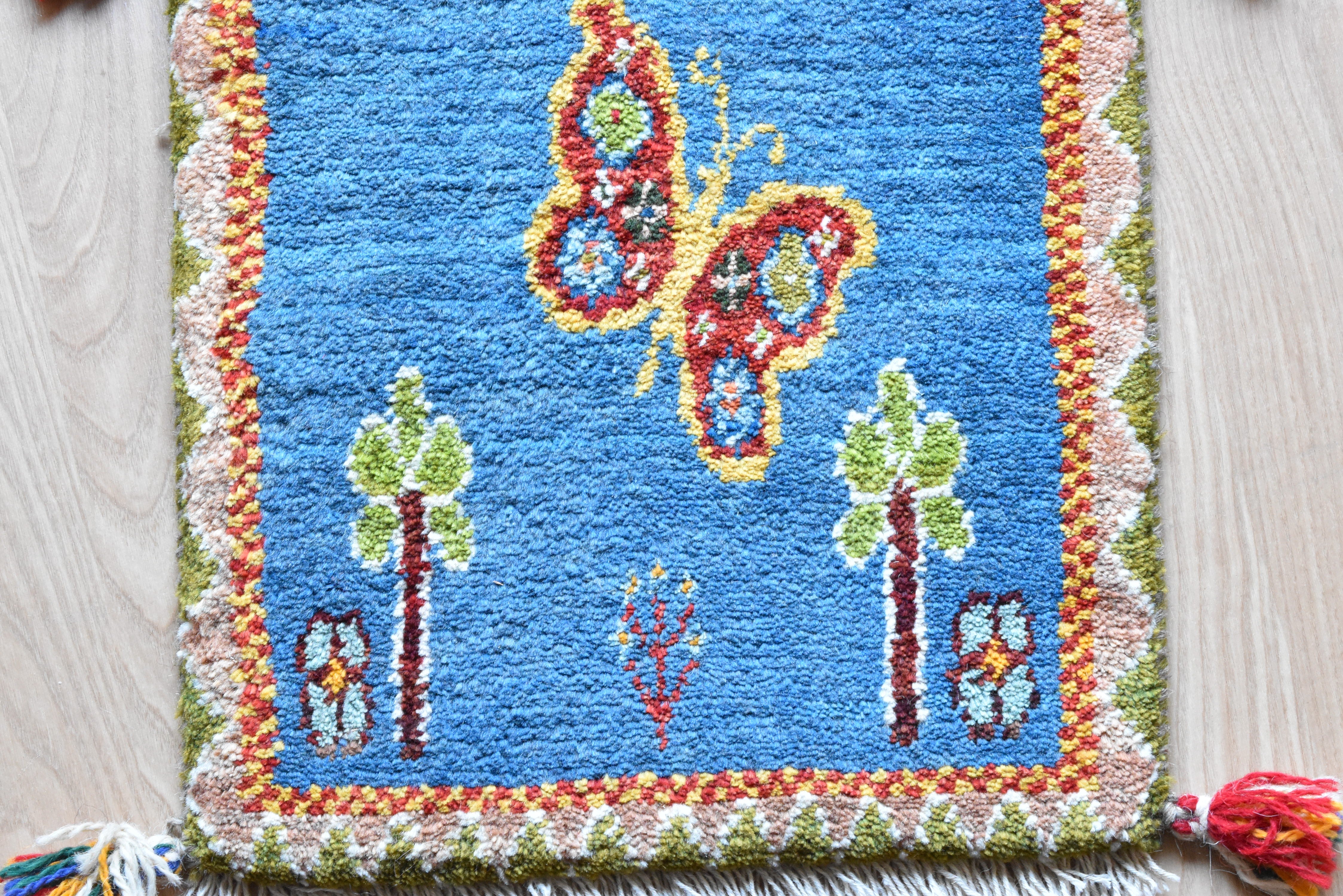 ギャッベ イラン産 <br>座布団サイズ 39×41