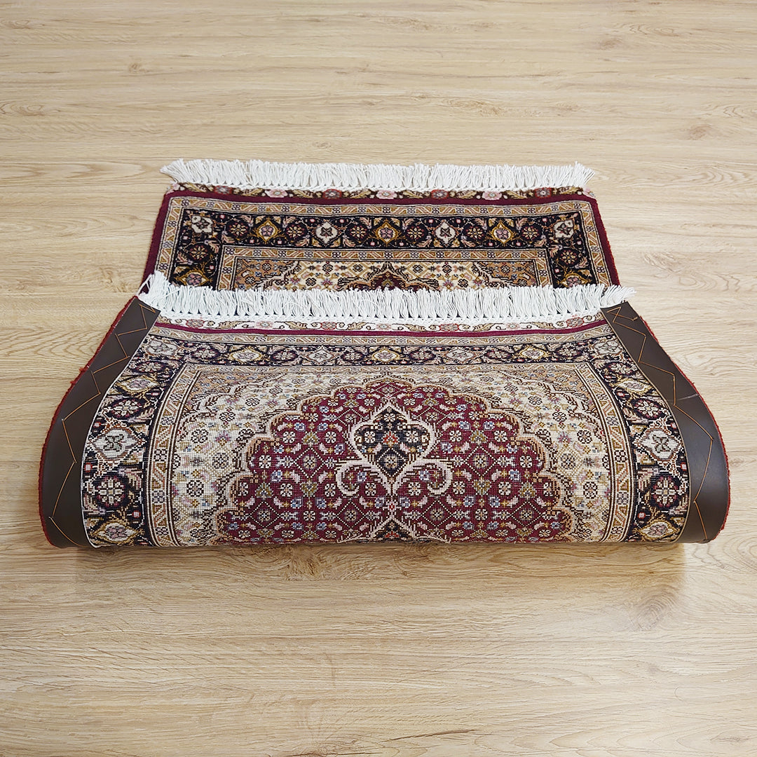 ペルシャ絨毯 イラン タブリーズ産<br>玄関マットサイズ 100×64