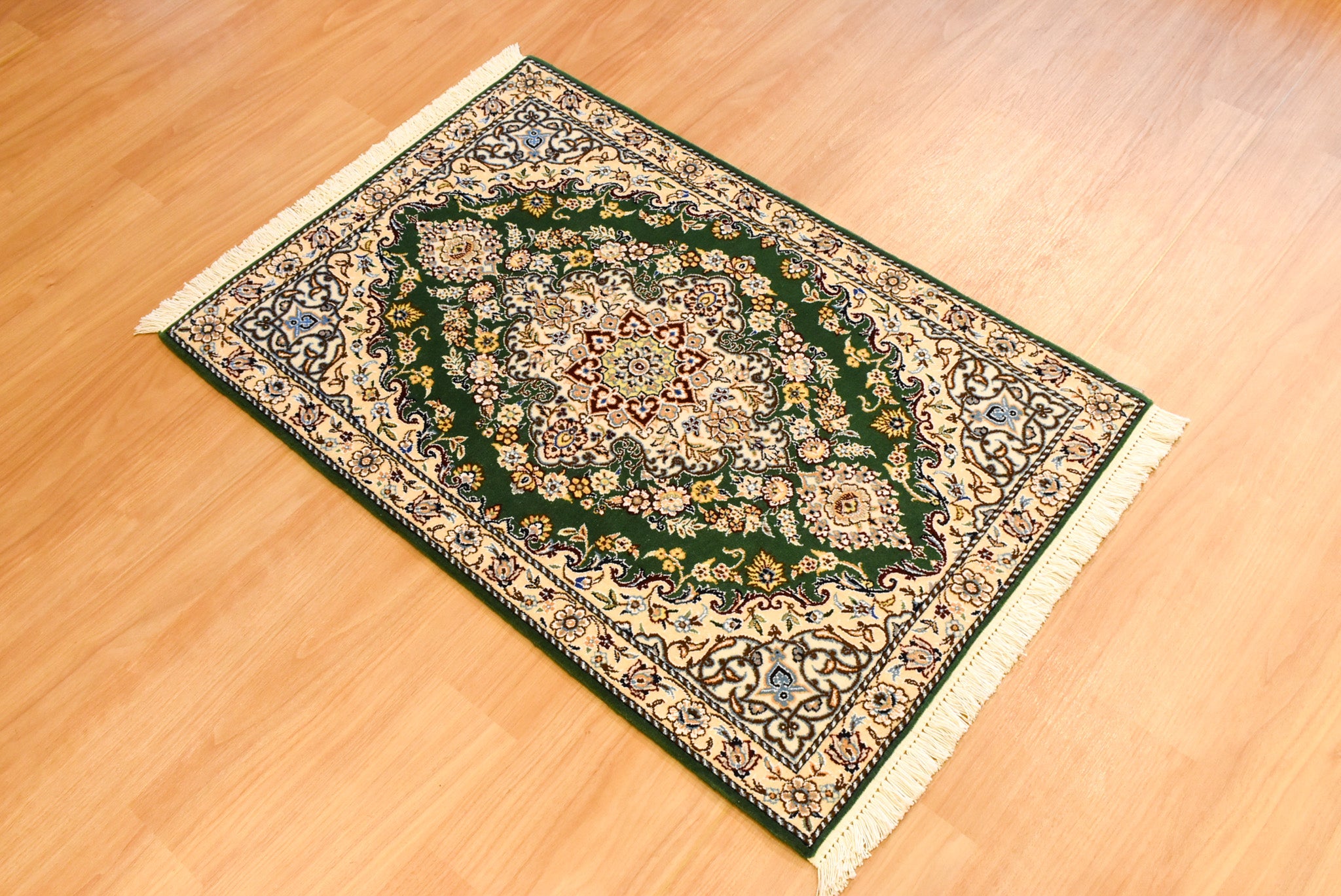 ペルシャ絨毯 イラン ナイン産<br>玄関マットサイズ 80×120