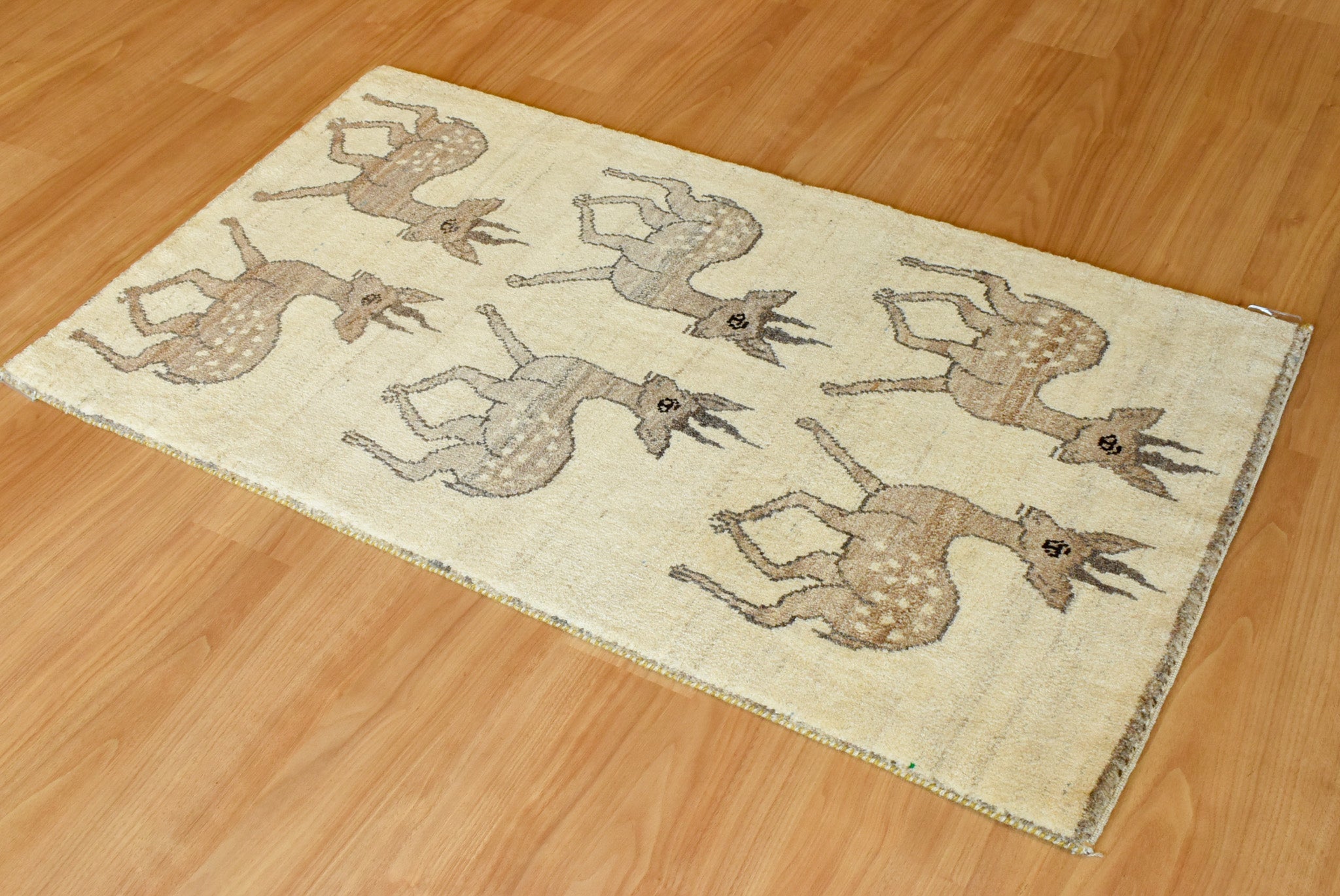 ギャッベ イラン産 <br>玄関マットサイズ<br>サイズ:約77×135<br>【商品番号:22121】
