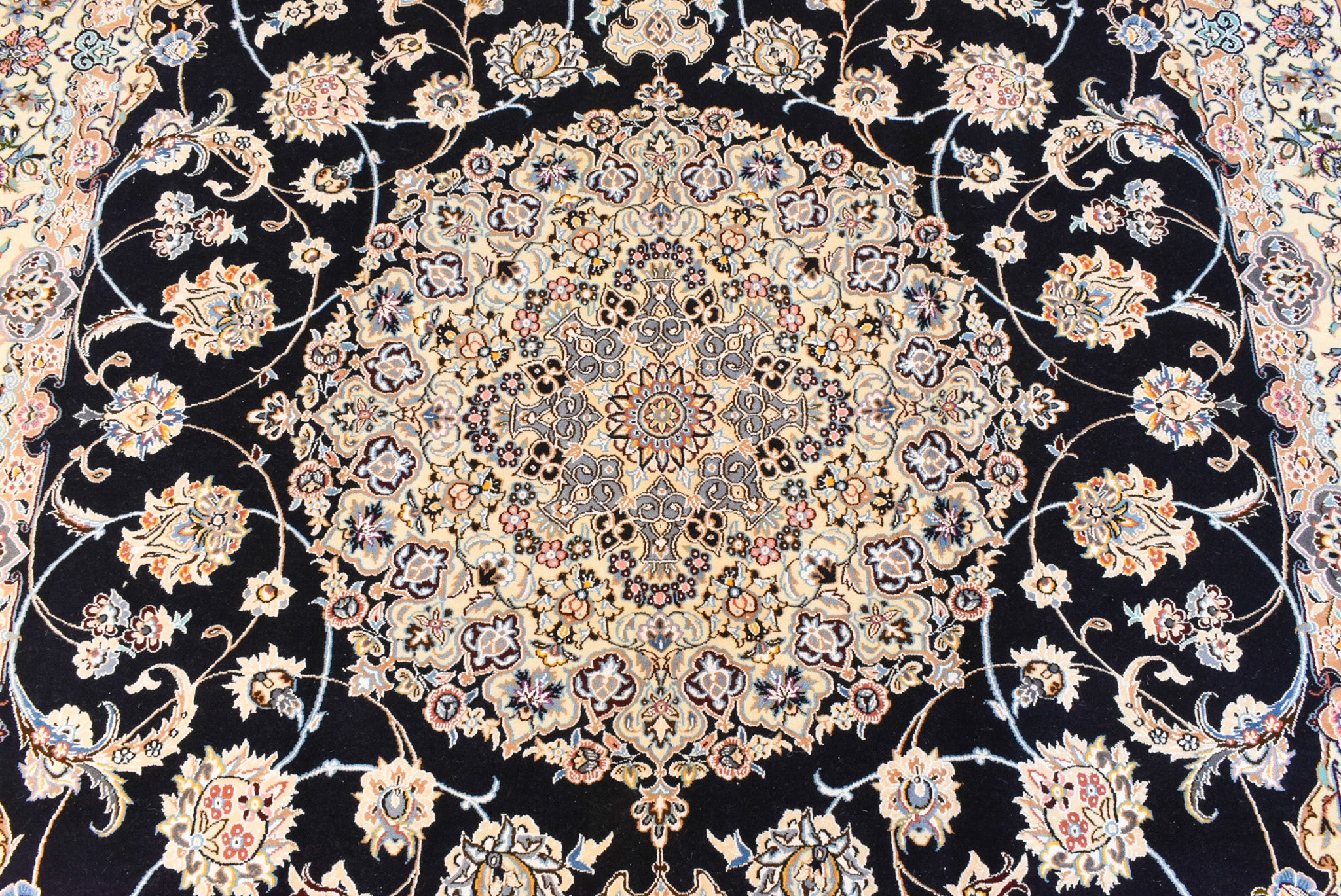 ペルシャ絨毯 イラン ナイン産<br>リビングサイズ 200×310