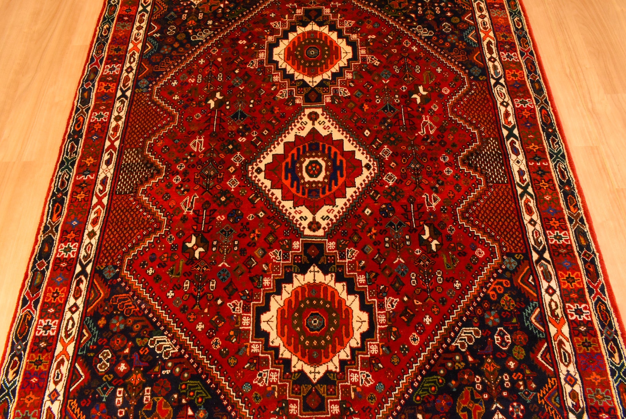 トライバルラグ イラン産 シラーズ<br>リビングサイズ 175×263