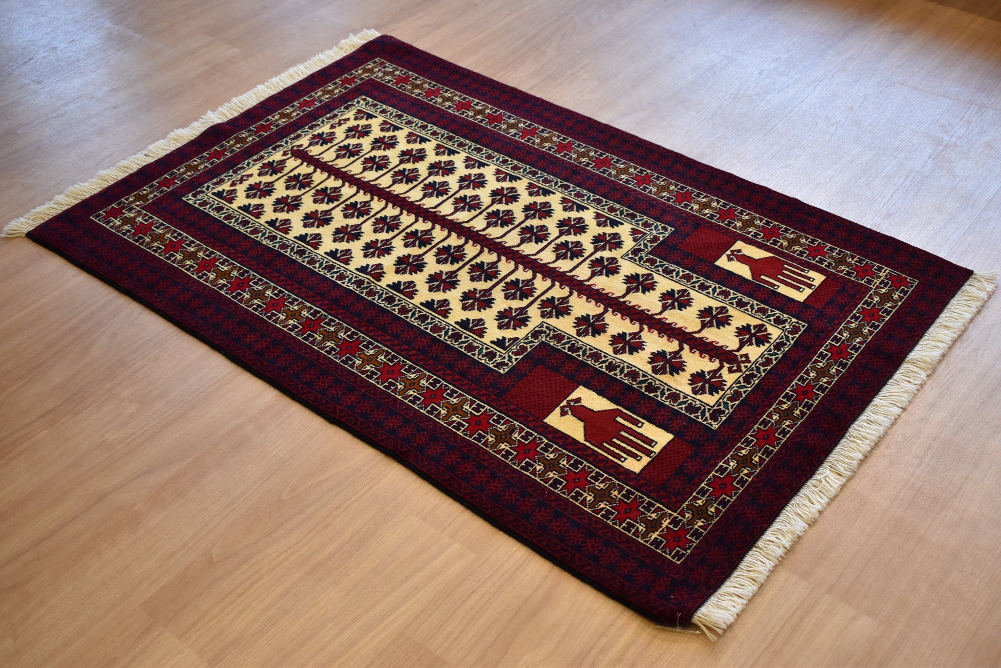 トライバルラグ イラン産 バルーチ<br>リビングサイズ 147×102