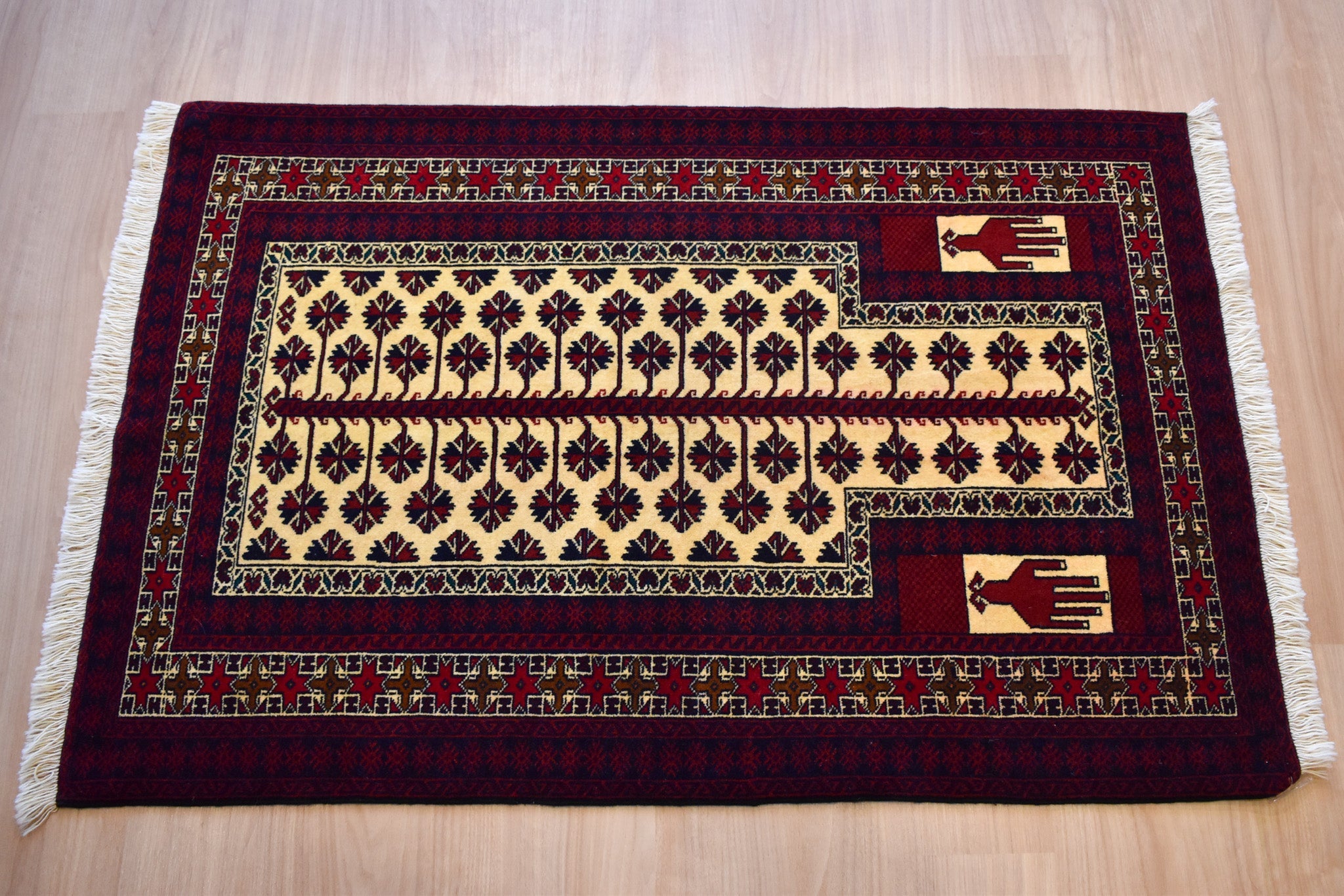 トライバルラグ イラン産 バルーチ<br>リビングサイズ 147×102