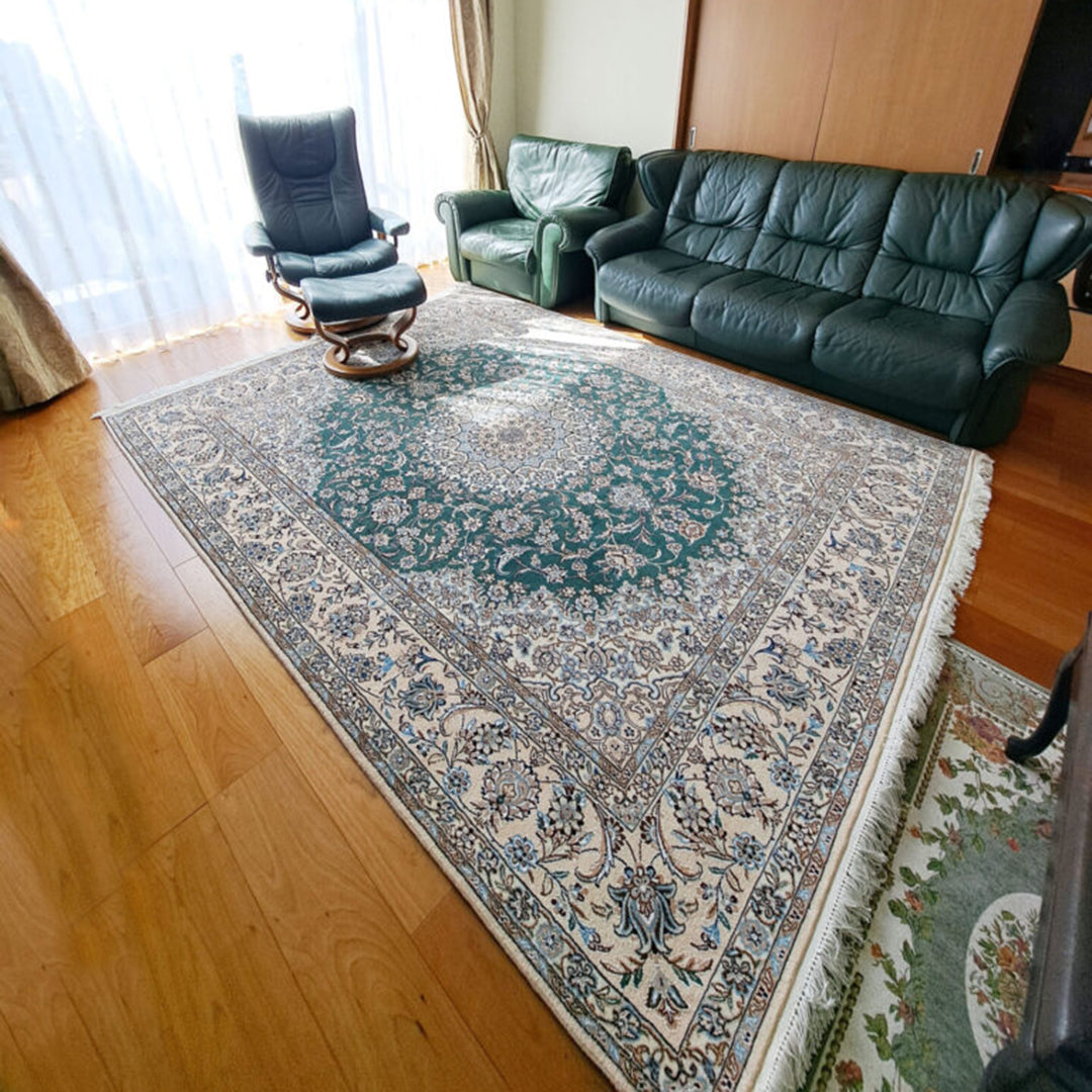 納品事例　福山市　F様邸　ペルシャ絨毯　ナイン産