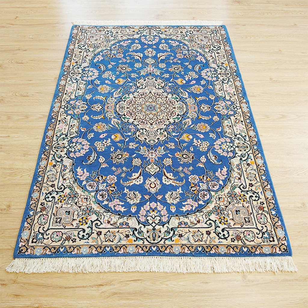 ペルシャ絨毯<br>イラン ナイン産<br>玄関マットサイズ 157×105