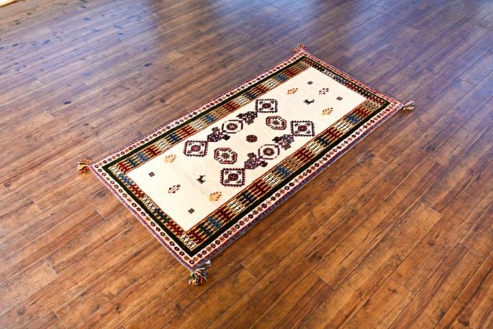 ギャッベ　イラン産 <br>ロングサイズ 153×79<br>【商品番号： 36375】