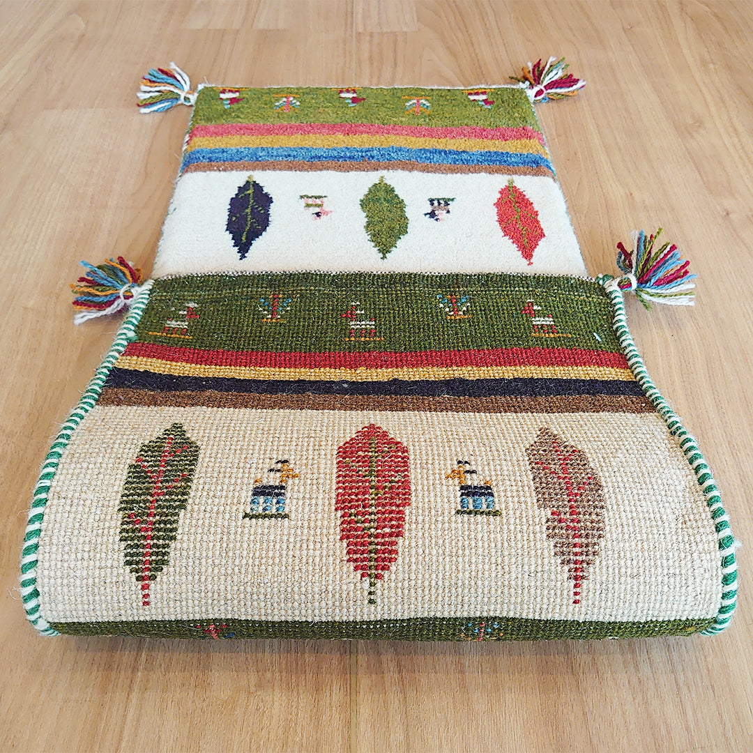 ギャッベ　イラン産 <br>ロングサイズ 118×41