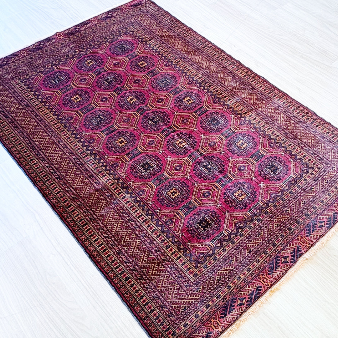 トライバルラグ<br>イラン産 バルーチ<br>リビングサイズ 185×135