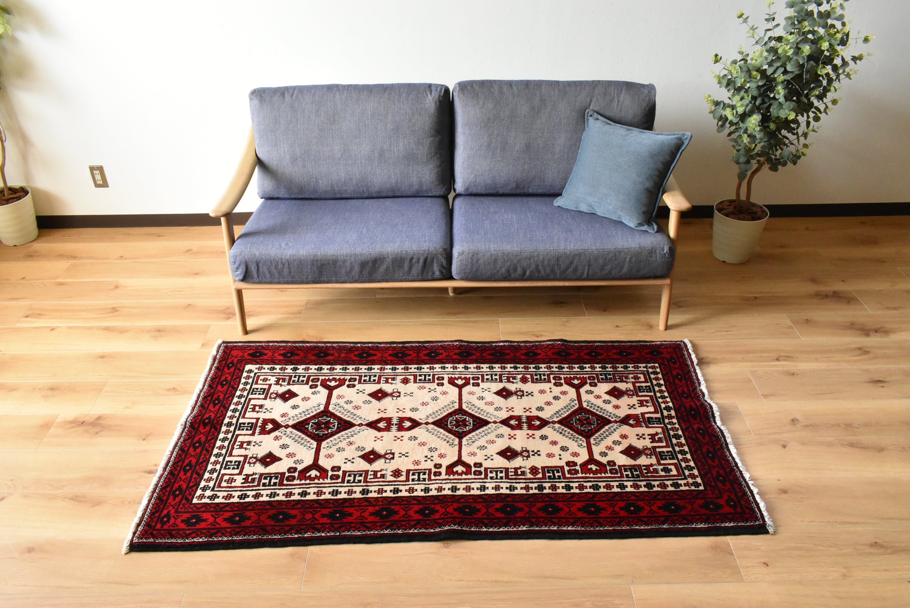 本場イラン産！高密度織『ナイン 』デザイン 約150×225cm‐201421 新入荷！高密度織『ナイン 』デザイン 約150cm×225cm-201381