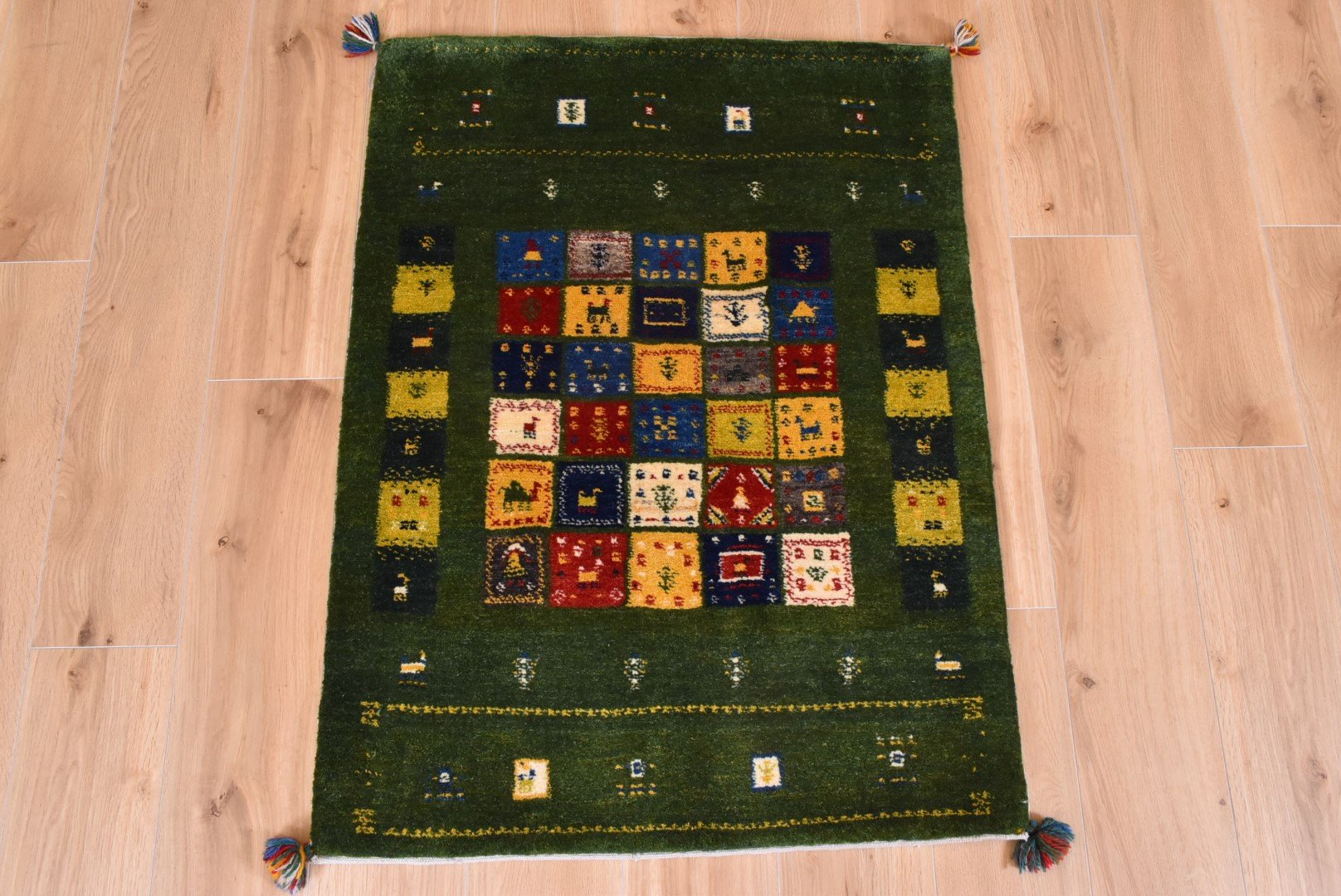 イラン製ギャッベ 玄関マットサイズ (61×83) ギャッベ / 玄関マットサイズ