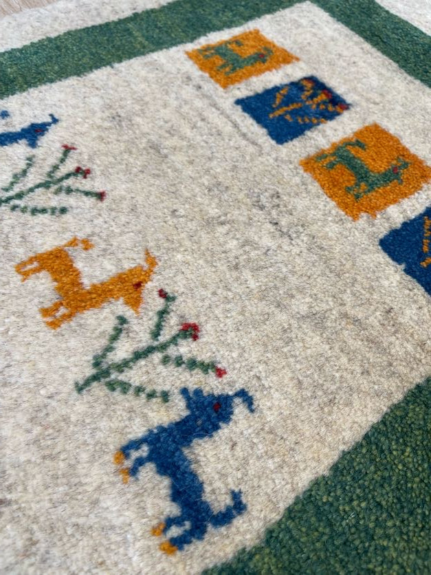 イラン製ギャッベ 玄関マットサイズ (61×83) ギャッベ イラン産玄関マットサイズ 92✕61