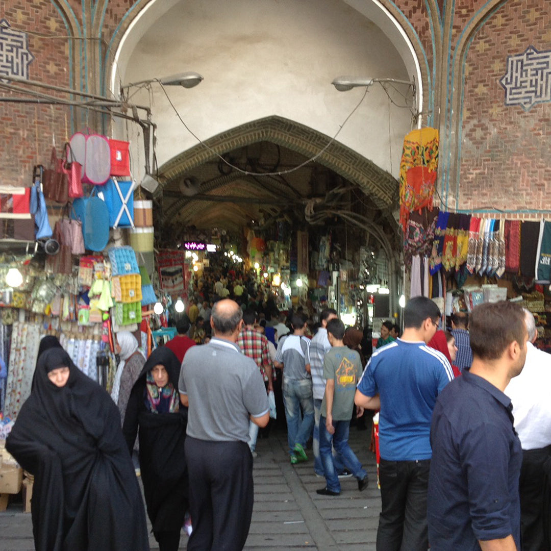 ペルシャ絨毯 イラン ナイン産玄関マットサイズ 66×95