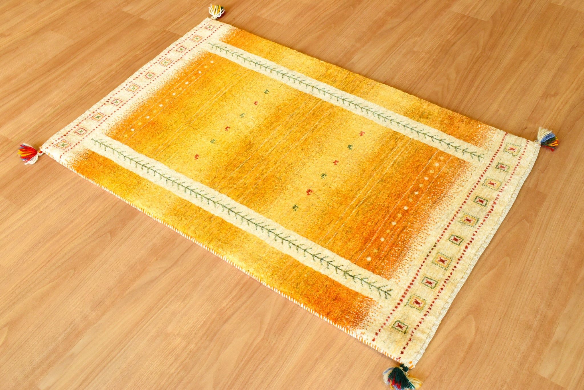 ギャッベ　イラン産 <br>玄関マットサイズ<br>ｻｲｽﾞ:約８０×１２５<br>【商品番号：7740】