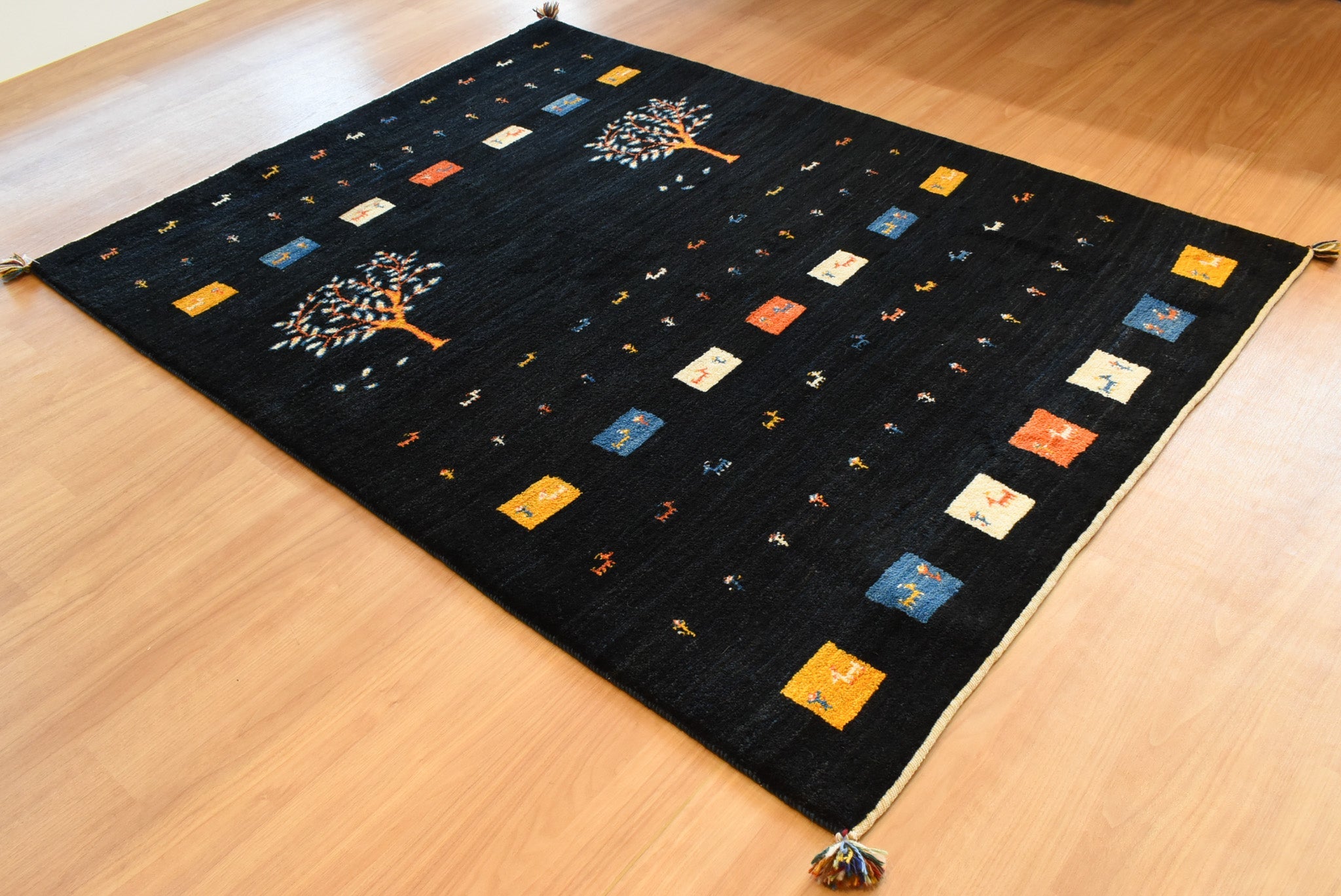 ギャッベ　イラン産 <br>リビングサイズ<br>ｻｲｽﾞ:約１５５×２０８<br>【商品番号：79808】
